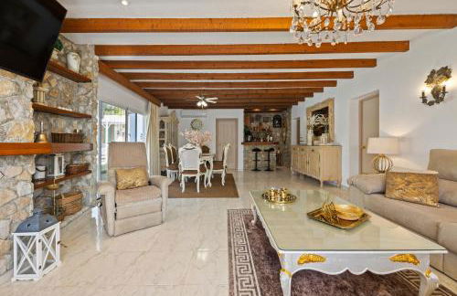 Villa CasaCara Marbella beachside Costabella -Spain - Photo 34