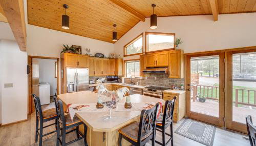 Stunning A-Frame Home with Views, 10 Mi to Okanogan! - Foto 5