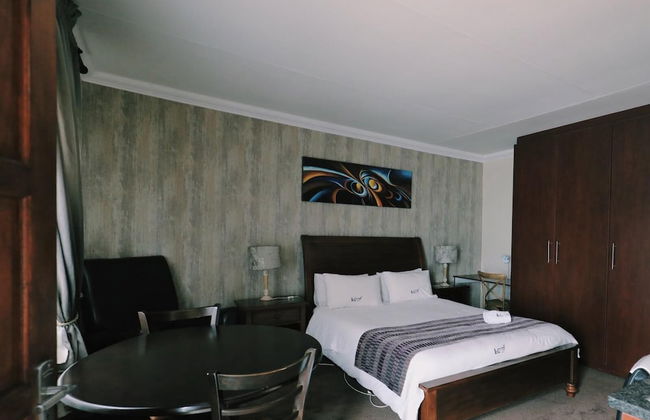 Ledumo Lodge - Photo 17