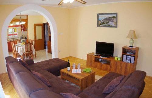 House Sandi, village Juršići - Foto 19