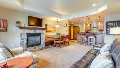 Central McCall Getaway Walk to Payette Lake! - Foto 5