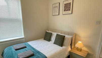 Spacious 2-Bedroom Eastbourne House Great Location - Foto 3