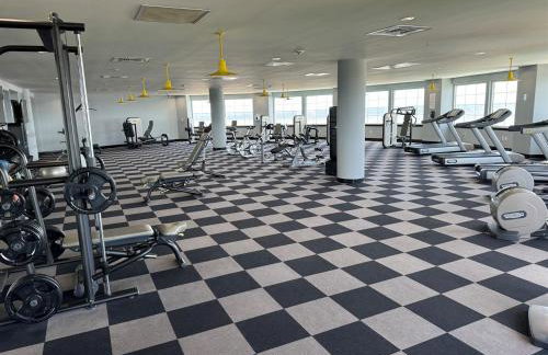 XL Terrace, Lazy River, I-O Pools, Game Room, Spa, Beach, Luxury 2-2 Penthouse! - Foto 74