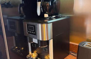 The Turret - Photo 2