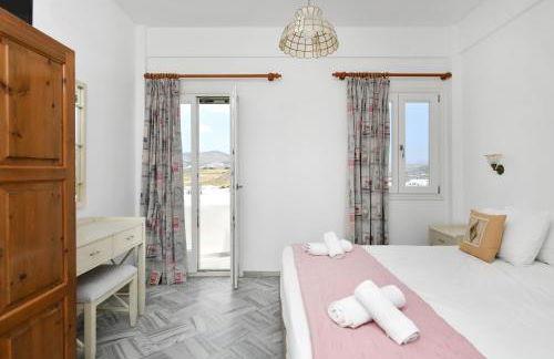 Hara Studios and Apartments - Photo 58