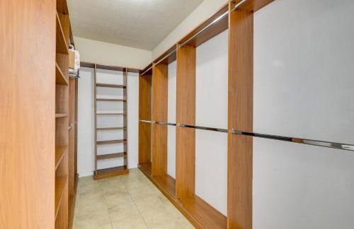 3,500-Sq-Ft Retreat with Private Yard in Sugar Land! - Photo 17