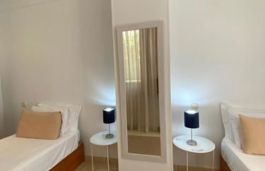 Marbella Beach Front Edificio Mayoral Centro Ciudad y Primera Línea Playa Muy Amplio y Espacioso - Foto 42