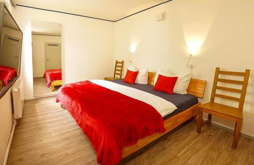 FEWO am Schwanseebad mit Garten - Ruhig, Familienfreundlich und Zentrumsnah - Foto 1