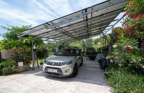 Family friendly house with a swimming pool Radovin, Zadar - 21307 - Foto 15