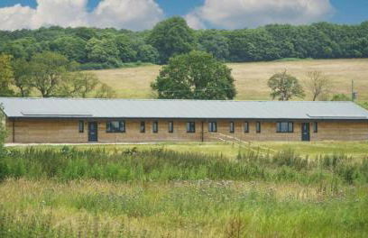 Starlight Lodge - 4 bedroom Barn with Hot Tub! - Foto 1