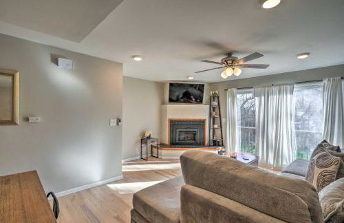 Lovely Iowa City Townhome about 3 Mi to Dtwn! - Foto 4