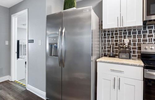 Pool Hot Tub Massage Chair Free EV Charger 5 Mins to Beaches! - Foto 18