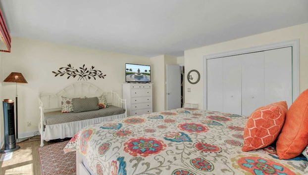 12 Dunecrest Lane by Avantstay 2 Mins to Beach w/ Pool & BBQ - Foto 5, Habitación