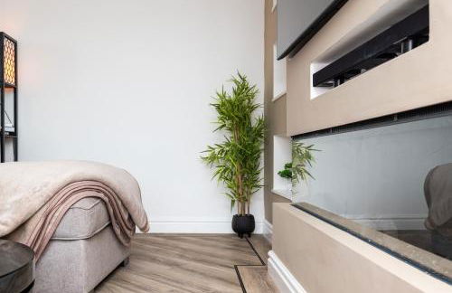 2 Bedroom House-Free Parking - Photo 19