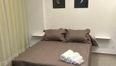 05 - ESTÚDIO LINDO na Savassi com Área privativa, Máquina de lavar, Cozinha completa, TV, Vaga de garagem - Foto 3