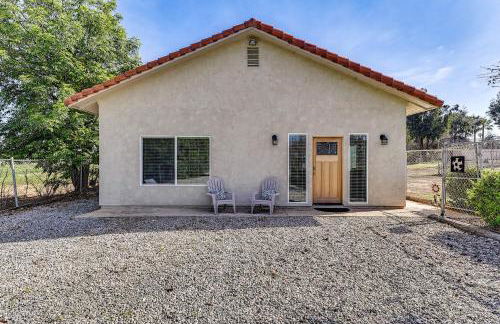 Peaceful Riverside Home with Patio, 7 Mi to Downtown - Foto 24