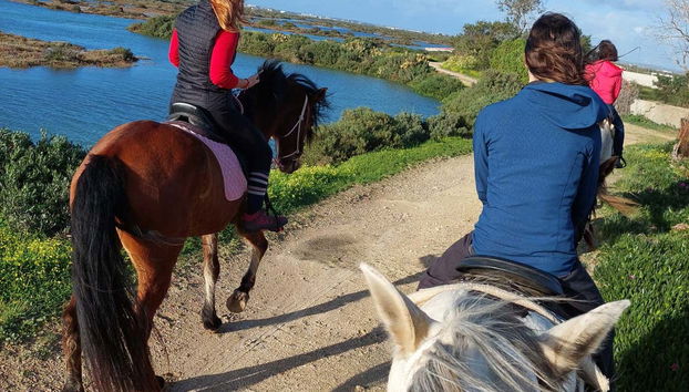 Horseback Riding Tour in Coto de la Isleta - Foto 2