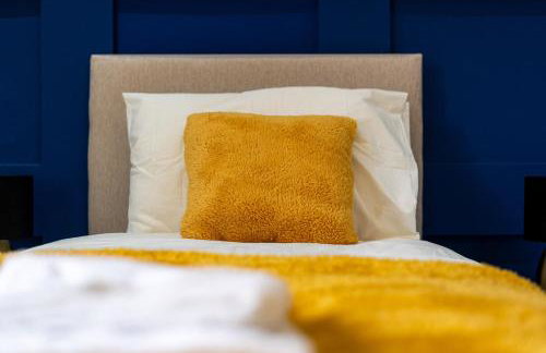 Cheerful 2 Bedroom Homely Apartment, Sleeps 4 Guest Comfy, 3x Double Bed, Parking, Free WiFi, Suitable For Business, Leisure Guest,Glasgow, Glasgow West End, Near City Centre, Perfect For Common Wealth Games 2026 - Foto 27