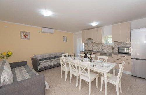 Rural Villa Olive Krka- 4 bedrooms, 3 bathrooms, private pool, park Krka 10 min - Foto 3