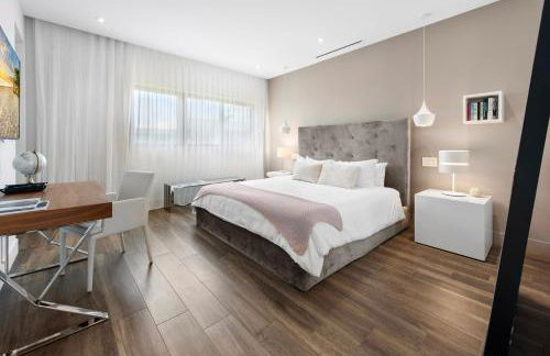 Best Bayfront View New construction w pool - Foto 52