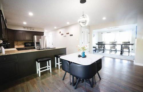 Luxury 5 bedroom home with Pool. - Foto 13