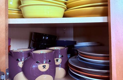 WOW!! Ultimate Pocono Retreat Hot Tub, Game Room, Fire Pit, Near Lakes & Hiking! - Foto 19