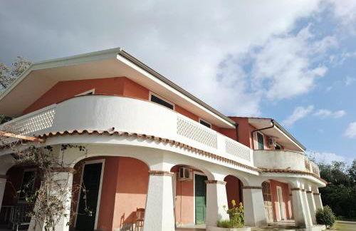 VILLA MARELUNA - near the beach , family residence pet friendly ! - Foto 33