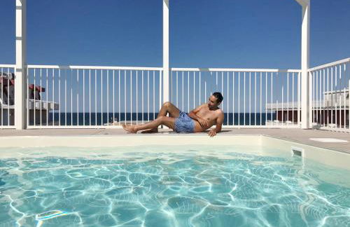 Residence Ten Suite - Photo 25