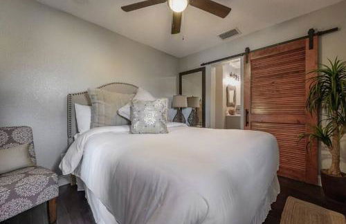 Swank Pad off River with free WiFi & parking-324 - Foto 22