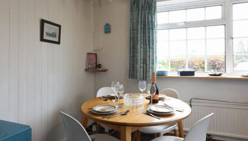 Air Maison - Farm Cottage - Hayling Island Home - Sleeps 6 - Foto 3