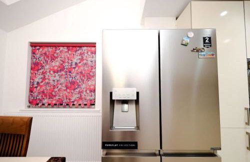 Cozy Place in Salford, Sleeps 8, 4 Bedroom, 5 Beds - Foto 21