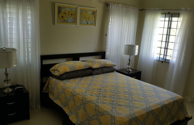 Ocho Rios Villa at Coolshade IV - Photo 14