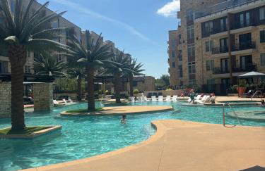 The Link & Lounge, Close to Everything - Foto 23