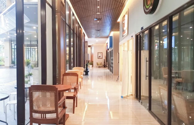 Modern Look And Comfortable Studio At Patraland Amarta Apartment - Foto 2