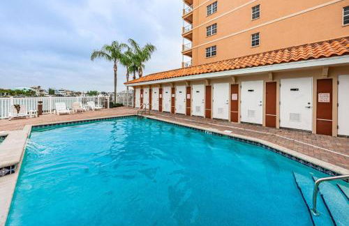 Waterfront Breeze Condo - Photo 34