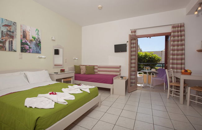 Latania Studios And Apartments - Foto 4