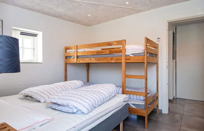 8 Person Holiday Home in Odder - Foto 3