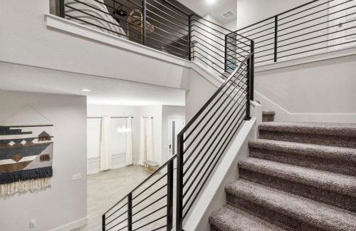 Modern and lux 4B House with Office 20 min to DT - Foto 39