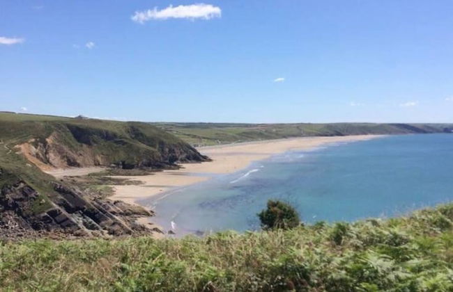 Stunning Renovated & Spacious 2 BR - 100m to Beach - Foto 21