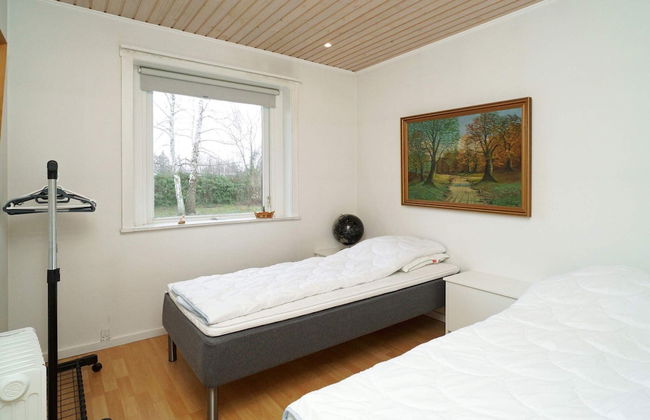 6 Person Holiday Home in Jaegerspris - Foto 3