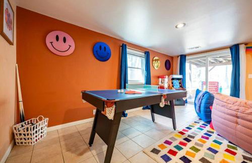 10mins to IUB: 4bd - Karaoke - Pickleball - Foto 24