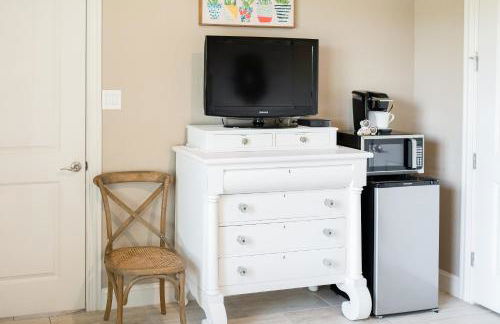 The Century Oak: 3-Unit Estate next to Remi's Ridge & Hayes Hollow - Photo 14