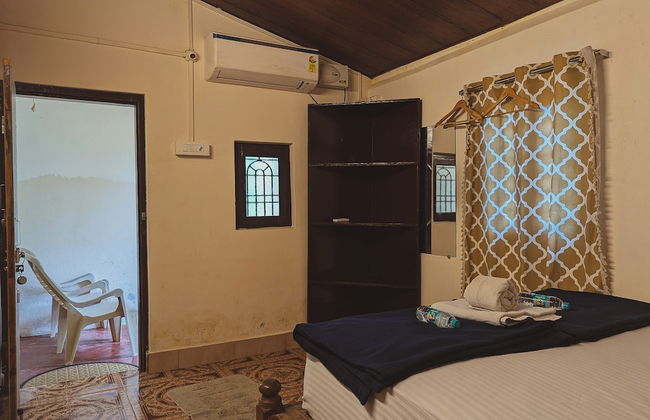 Sunset Cafe Beach Stay - Photo 18