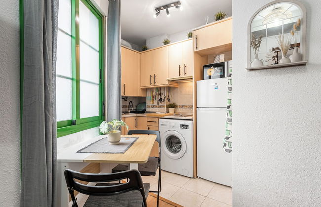 Skysea Malaga Centro frente al Rio - Photo 33