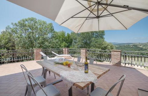 Nice Apartment In Avigliano Umbro - Foto 6