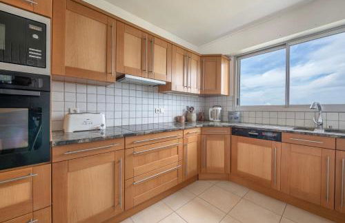 Spacious Bay View La Baule floor 9 Parking - Photo 2