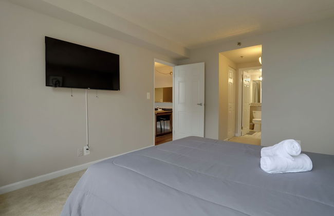 Heart of DC Area Apartments - Photo 12