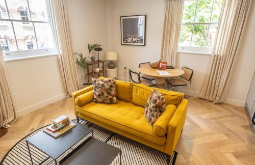Modern, stylish newly refurbished 2nd floor apartment in Fitzrovia - Foto 1