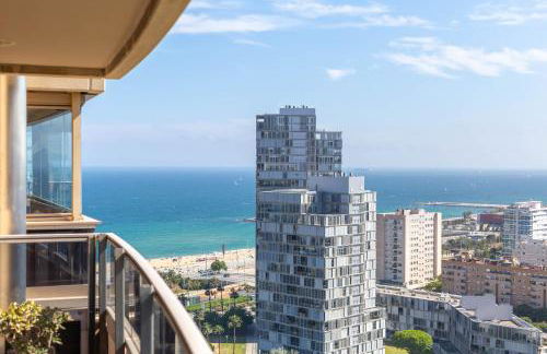 Penthouse Duplex with Epic Views - Photo 5