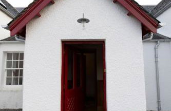 Coulin Farmhouse - Photo 29